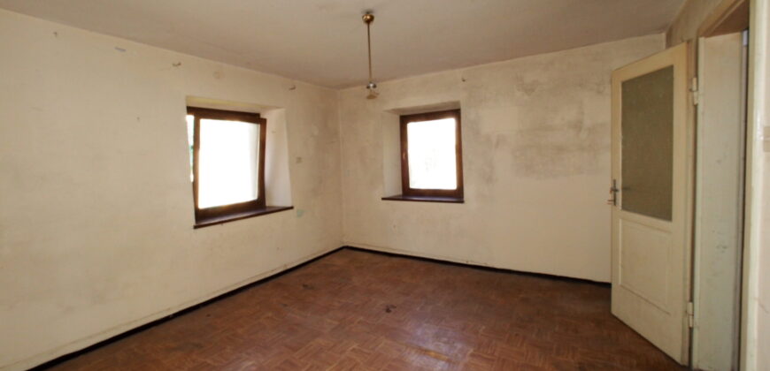 Casa da ristrutturare a Caprile di Alleghe