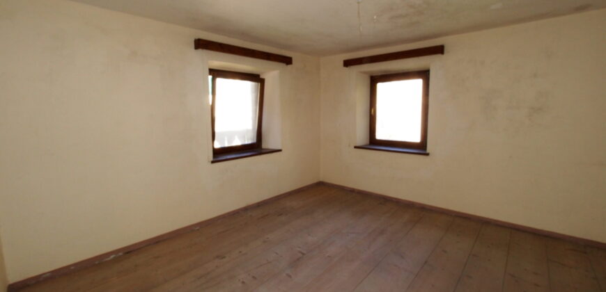 Casa da ristrutturare a Caprile di Alleghe