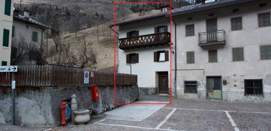Casa da ristrutturare a Caprile di Alleghe