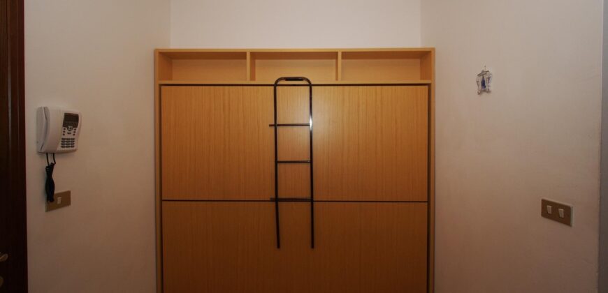 Genziana – Centro Thule Three-room apartment